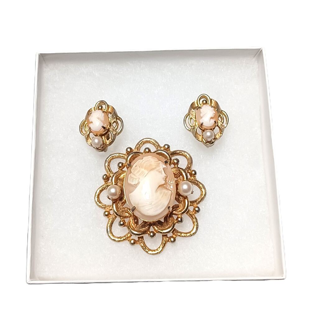 Classic Oval Scroll Work Cameo Clip-on Earrings and Brooch Set